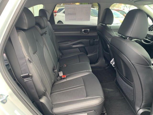 2026 Kia Sorento EX - Photo 36