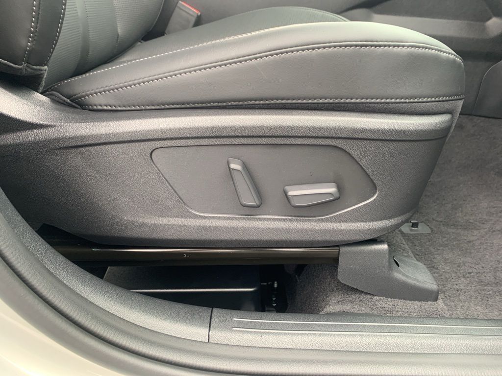 2026 Kia Sorento EX - Photo 31