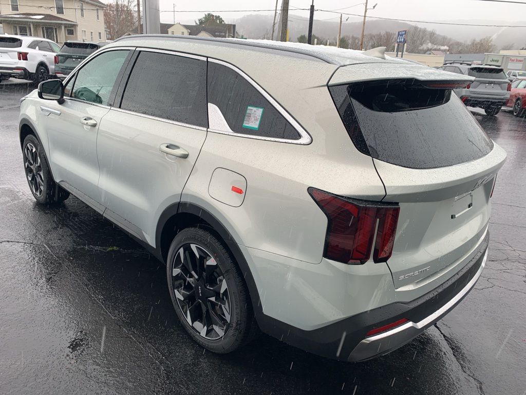 2026 Kia Sorento EX - Photo 6
