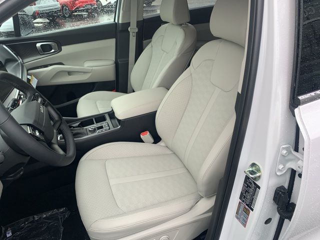 2026 Kia Sorento EX - Photo 28