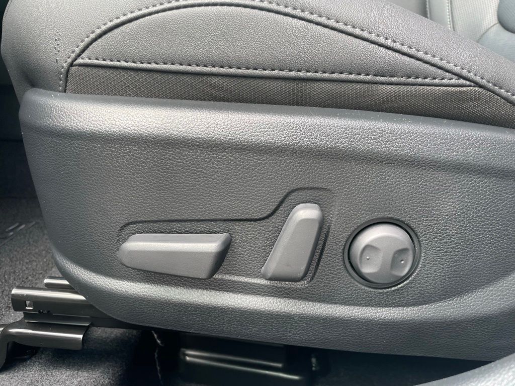 2026 Kia Seltos EX - Photo 21