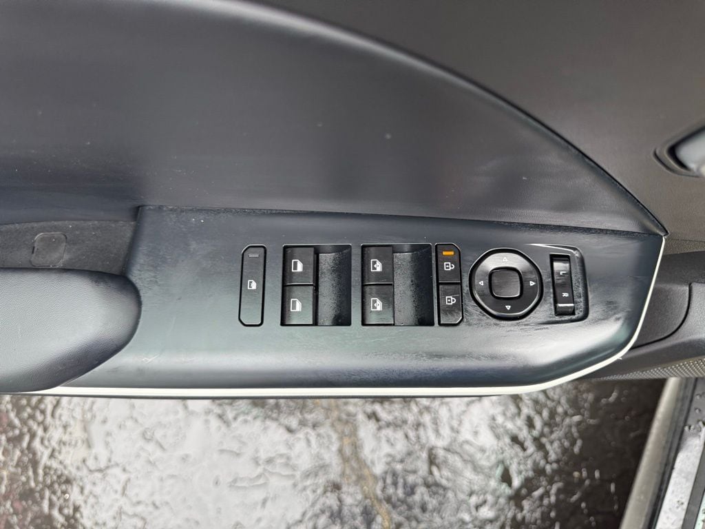 2026 Kia K4 GT-Line Turbo - Photo 33