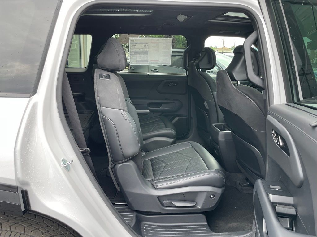 2027 Kia Telluride X-Pro SX Prestige - Photo 38