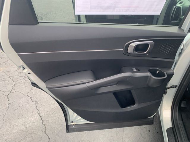 2026 Kia Sorento EX - Photo 33