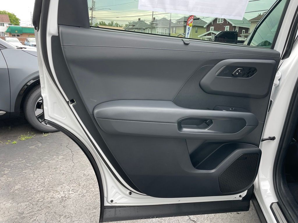 2027 Kia Telluride X-Pro SX Prestige - Photo 34