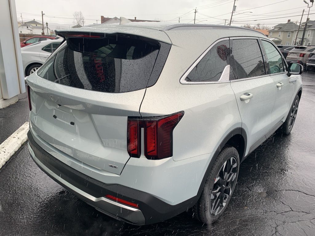 2026 Kia Sorento EX - Photo 7