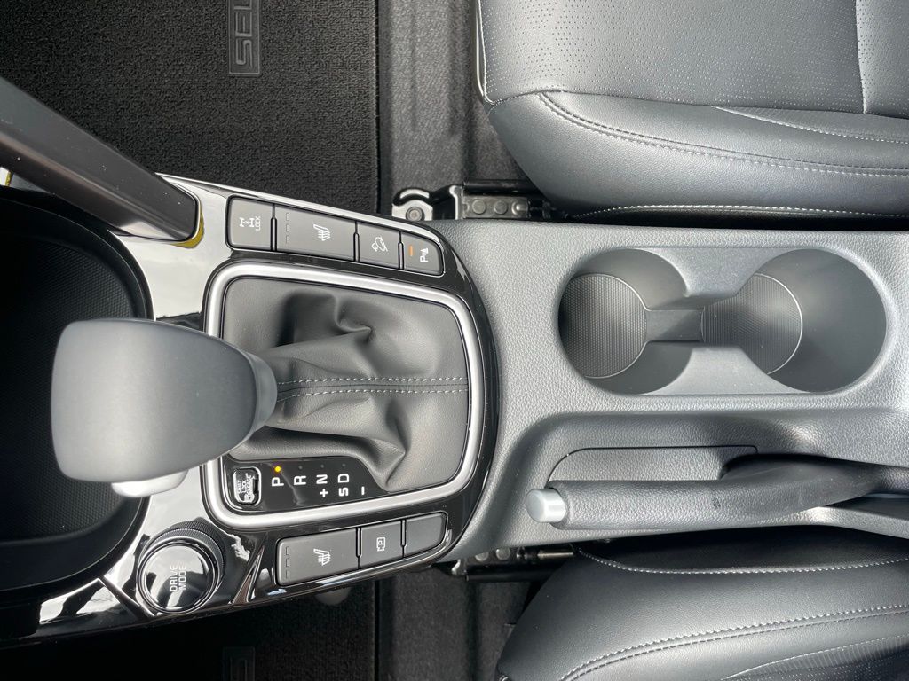 2026 Kia Seltos EX - Photo 15