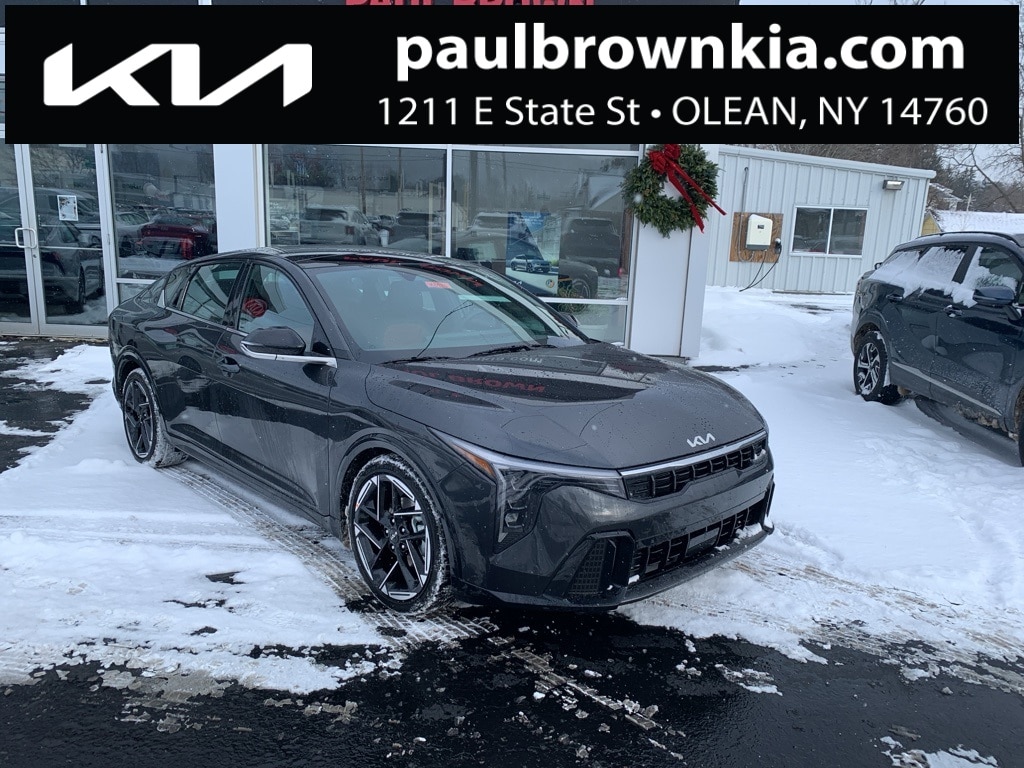 2025 Kia K4 GT-Line's photo