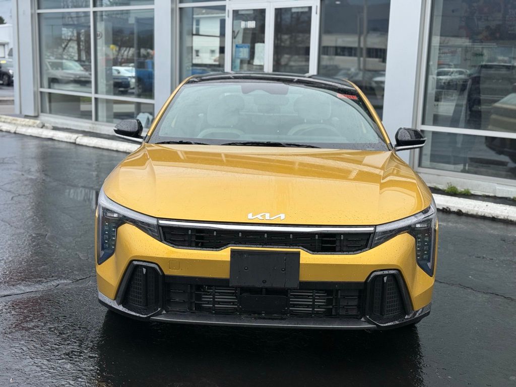 2026 Kia K4 GT-Line Turbo - Photo 6