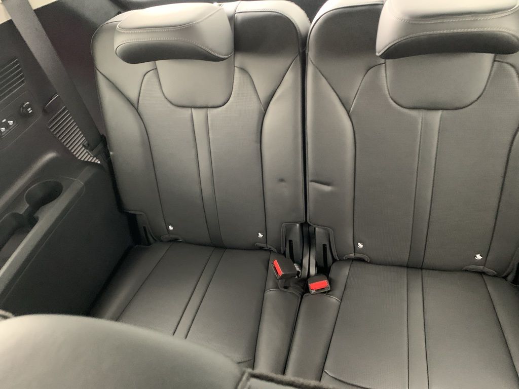 2026 Kia Sorento EX - Photo 29