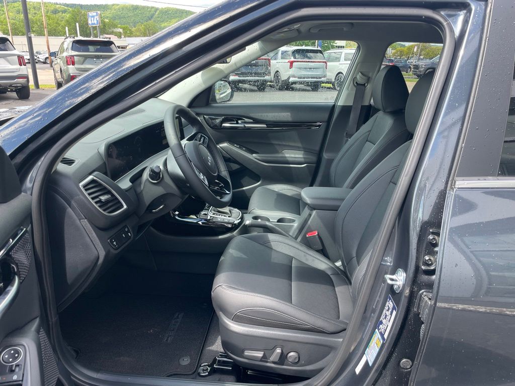 2026 Kia Seltos EX - Photo 18