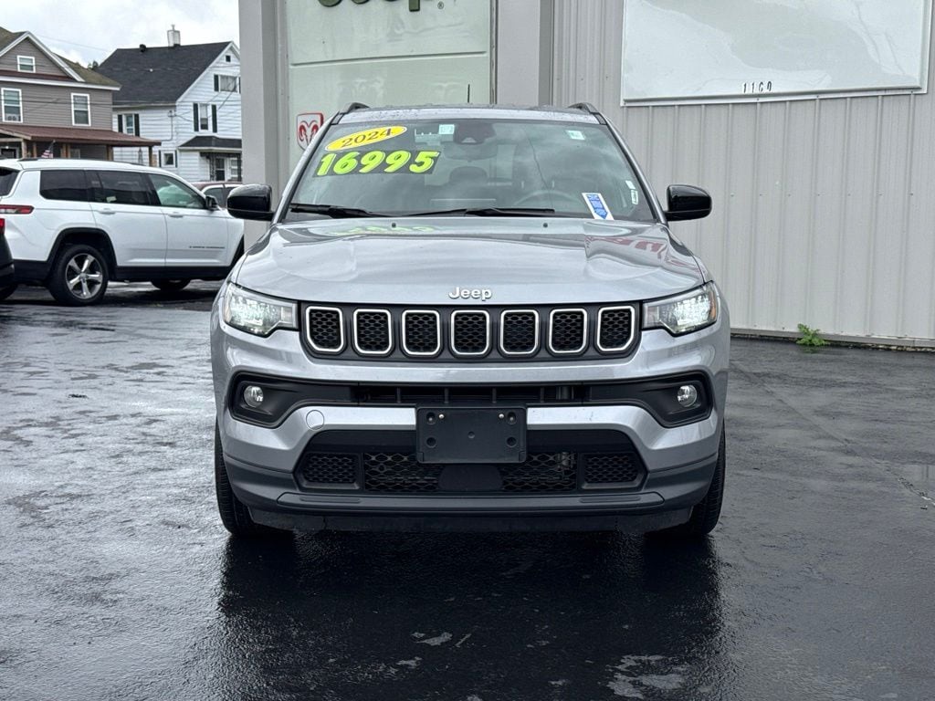 Used 2024 Jeep Compass Latitude with VIN 3C4NJDBN0RT606417 for sale in Olean, NY