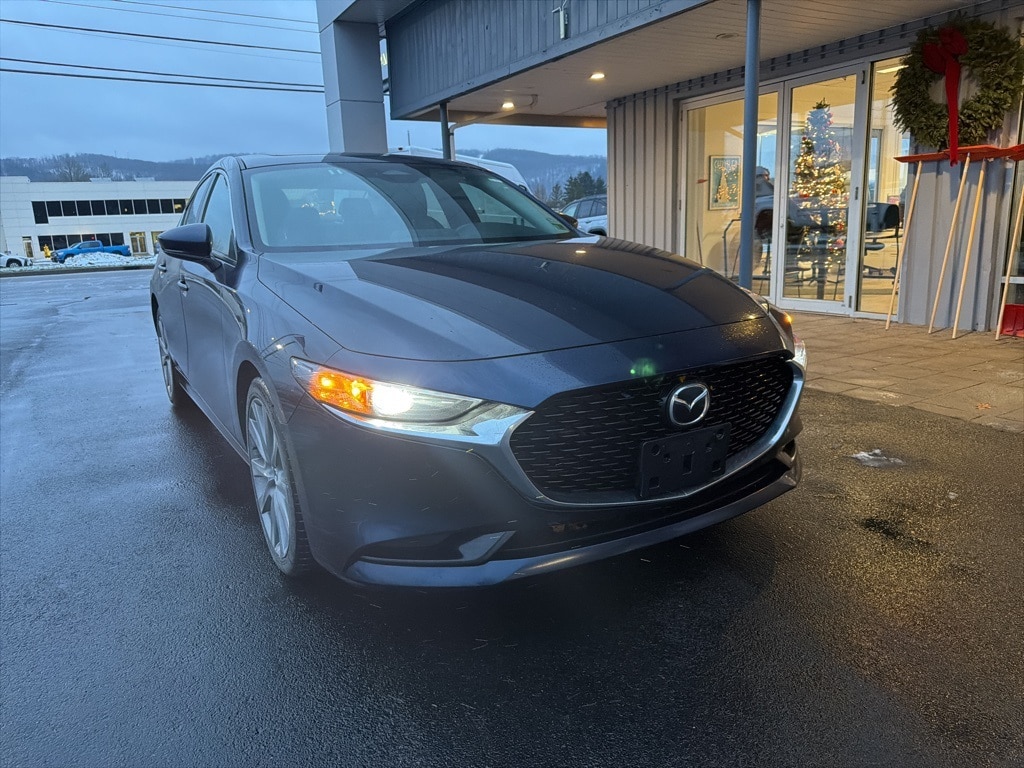 2024 Mazda Mazda3 Preferred's photo