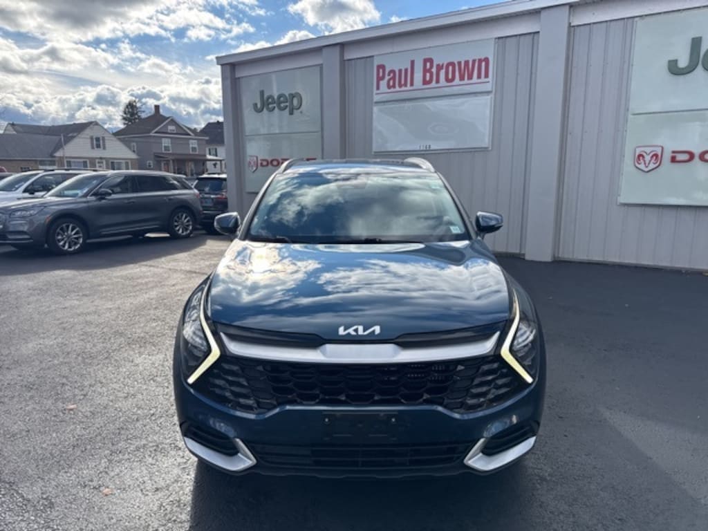 Used 2023 Kia Sportage Hybrid EX SUV