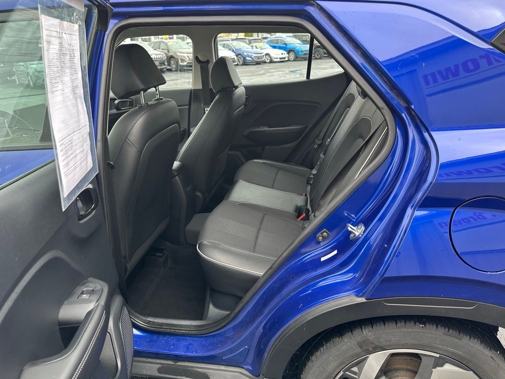 2023 Hyundai Venue Limited - Photo 29