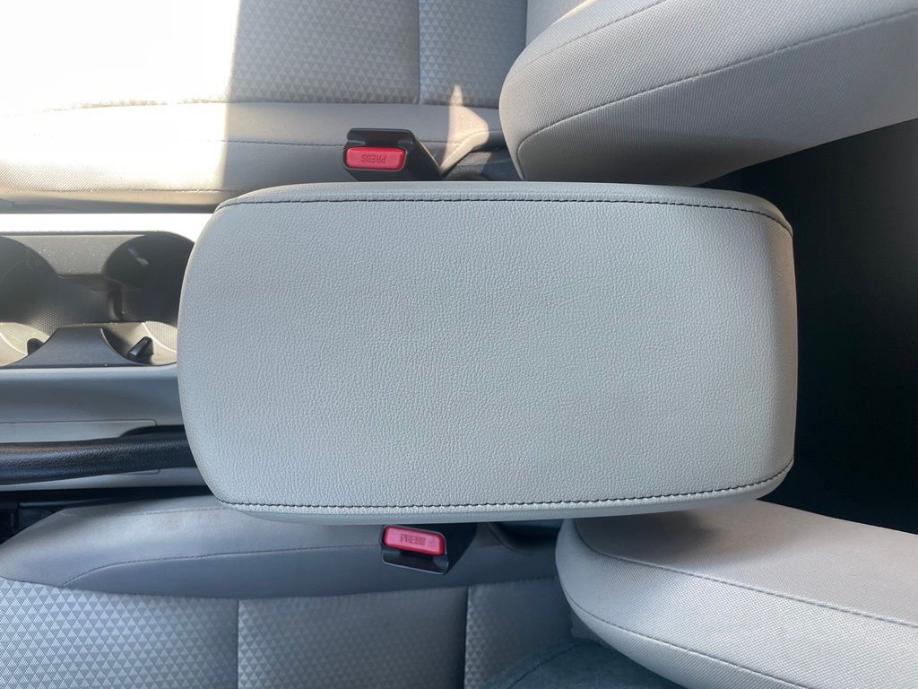 2025 Kia Soul LX - Photo 21