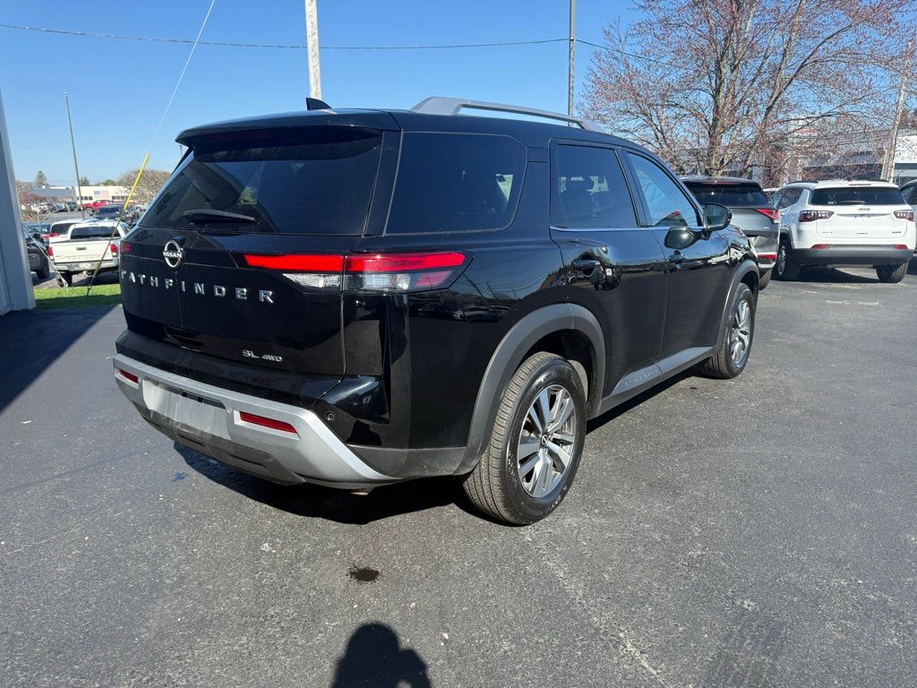 2025 Nissan Pathfinder SL - Photo 12