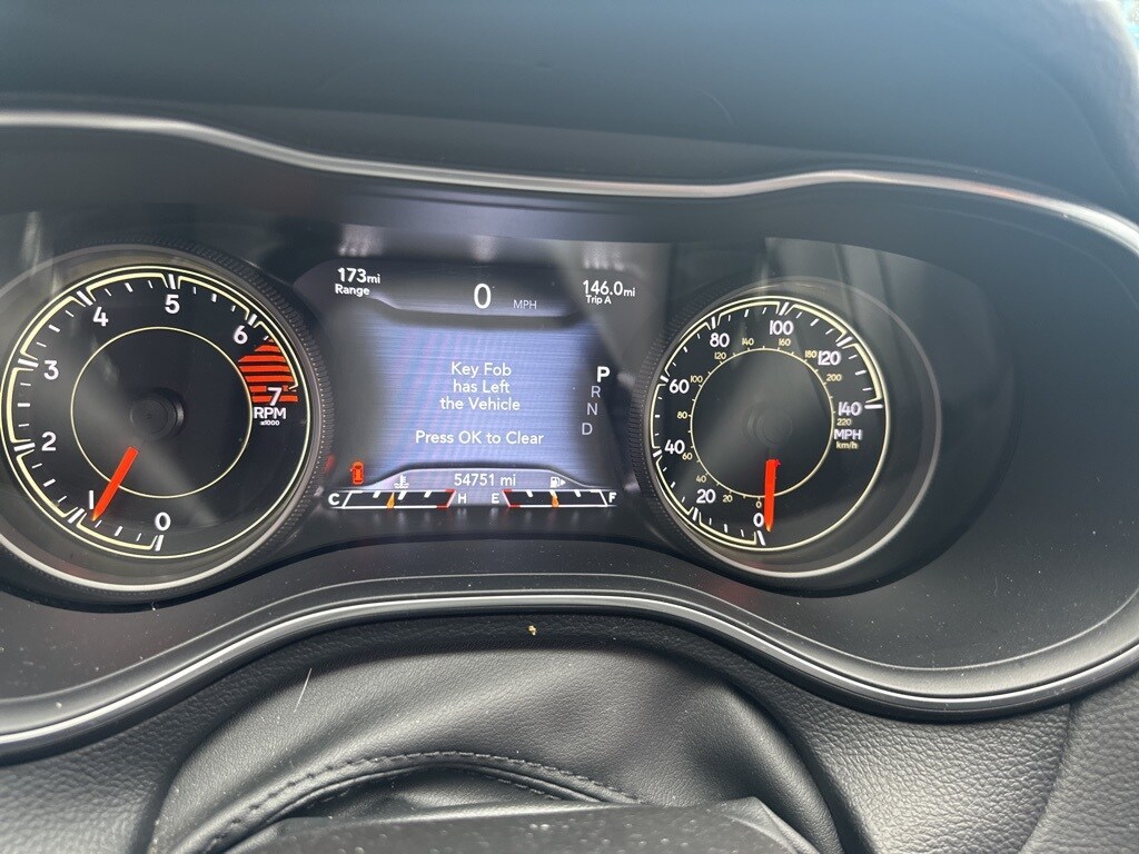 2023 Jeep Cherokee Altitude Lux photo 4