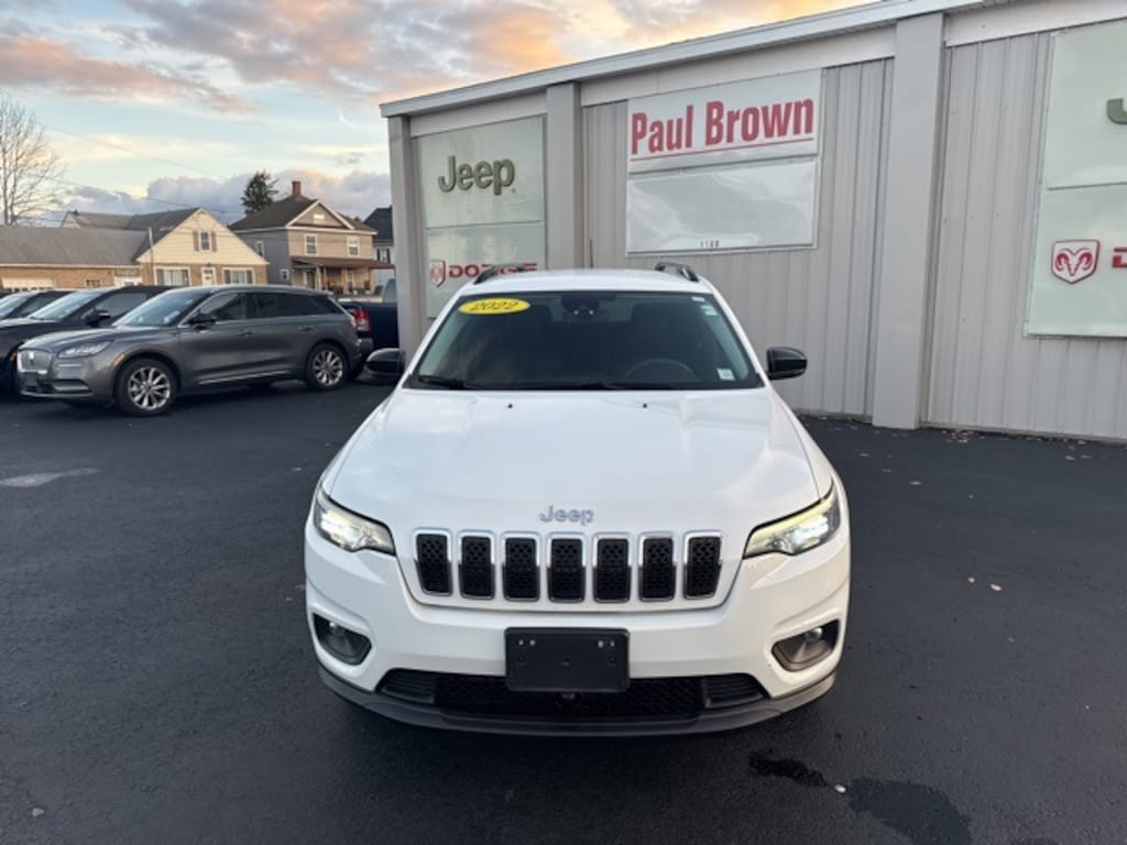 Used 2022 Jeep Cherokee Latitude Lux SUV