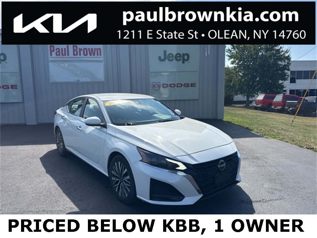 2023 Nissan Altima SV