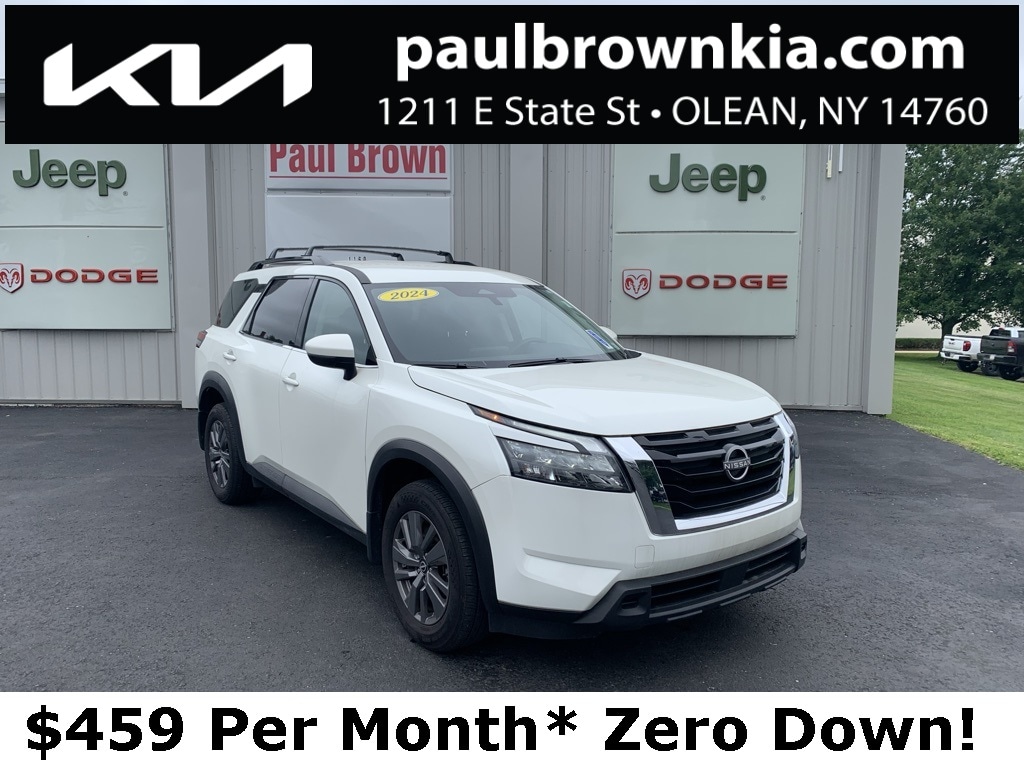 Used 2024 Nissan Pathfinder SV SUV