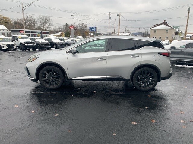2023 Nissan Murano SL photo 3