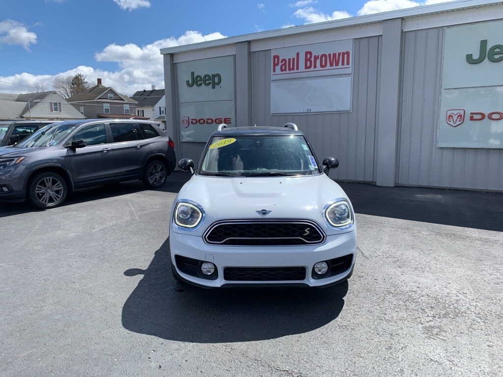 2019 Mini Countryman SE ALL4 photo 2
