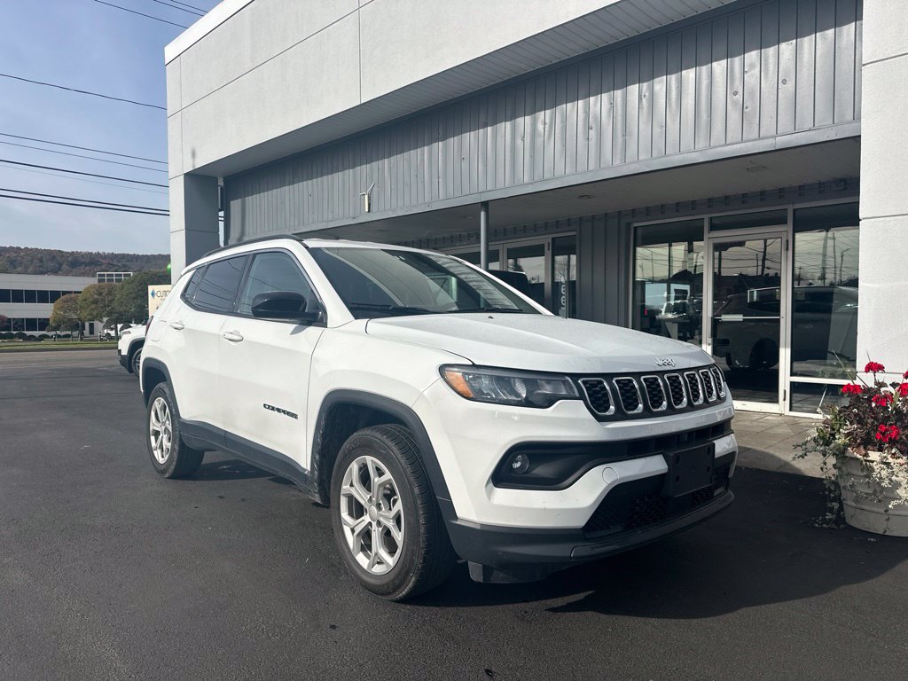 Used 2024 Jeep Compass Latitude with VIN 3C4NJDBN7RT122633 for sale in Olean, NY