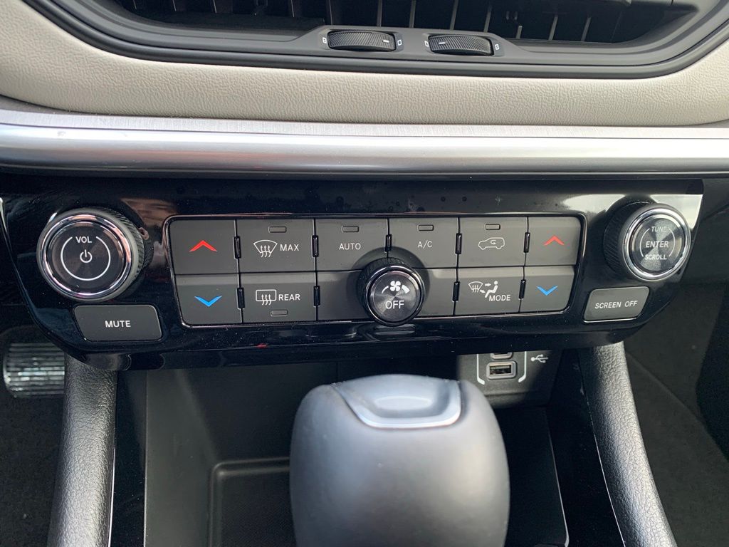2026 Jeep Compass Limited - Photo 17