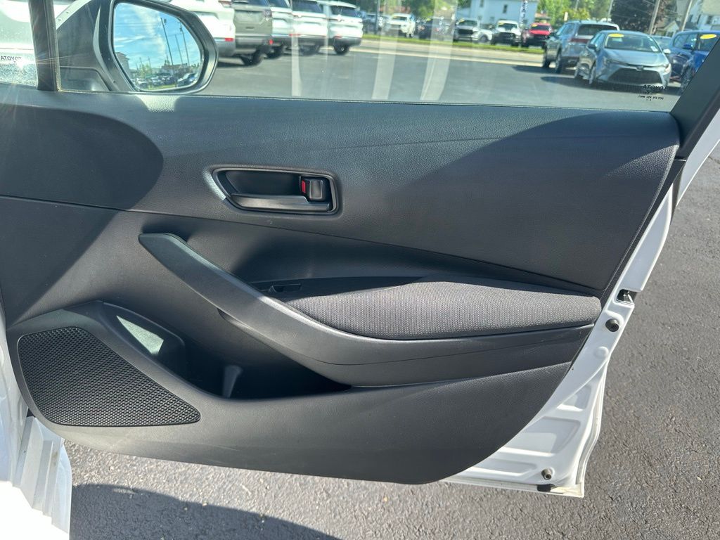2024 Toyota Corolla LE - Photo 41