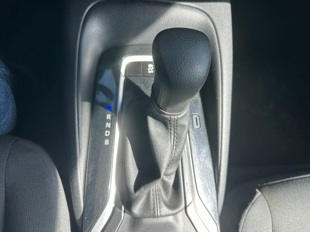 2024 Toyota Corolla LE - Photo 21