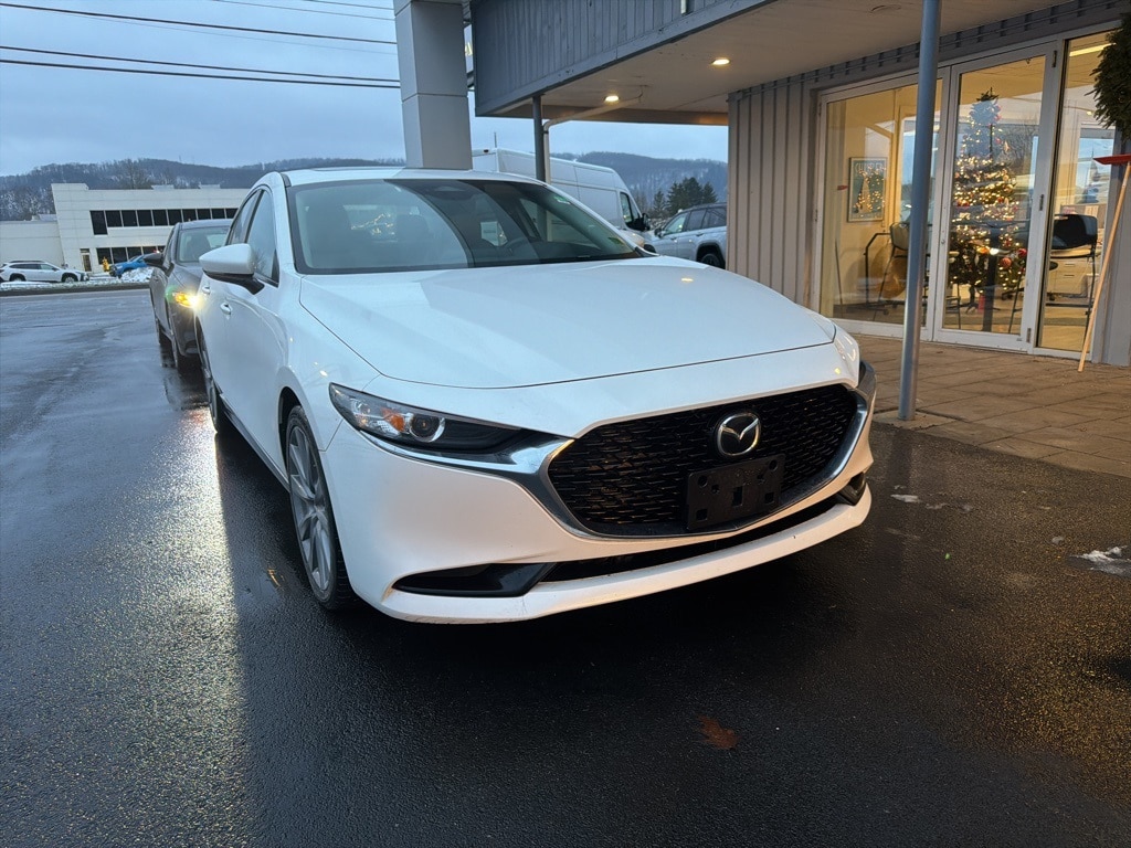 2024 Mazda Mazda3 Preferred's photo