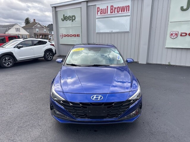 2021 Hyundai Elantra Limited photo 2