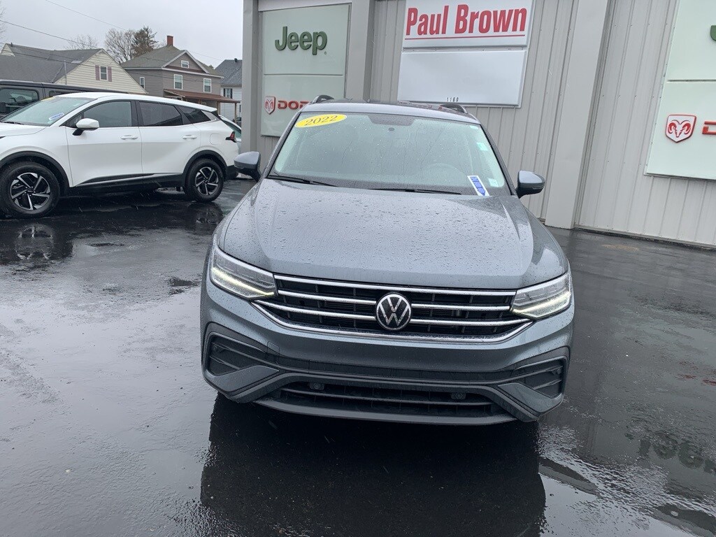 2022 Volkswagen Tiguan S photo 2