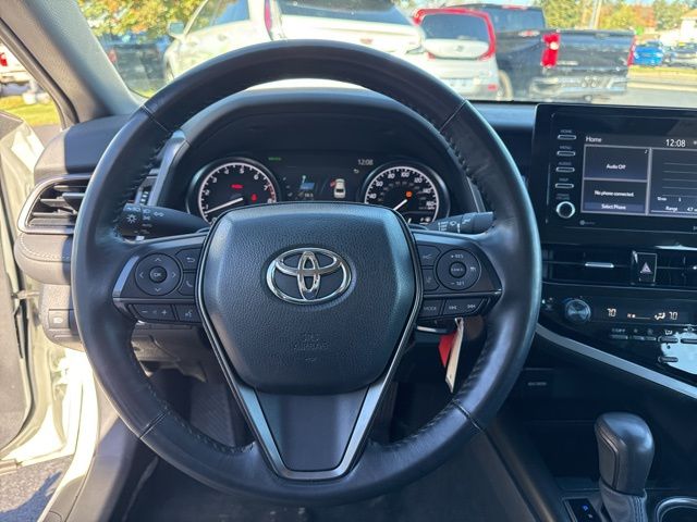 2024 Toyota Camry SE - Photo 25