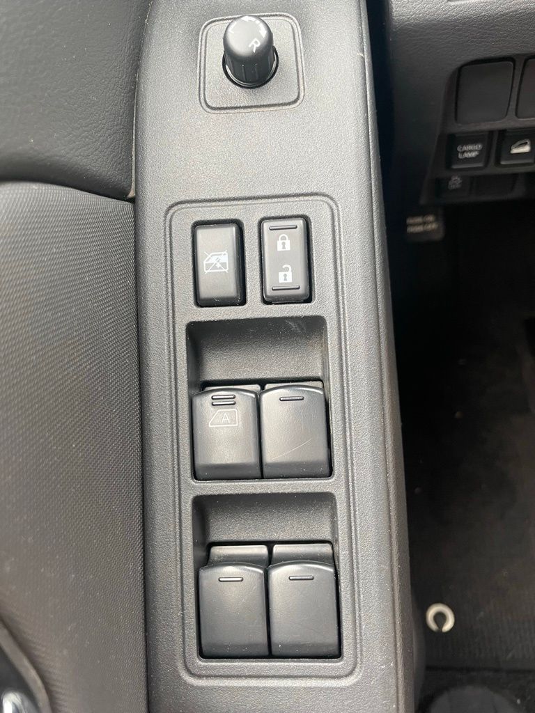 2024 Nissan Frontier SV - Photo 17