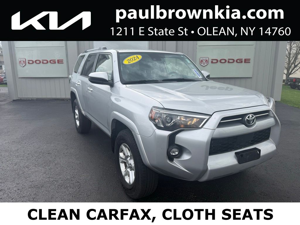 2024 Toyota 4Runner SR5 4WD V6's photo