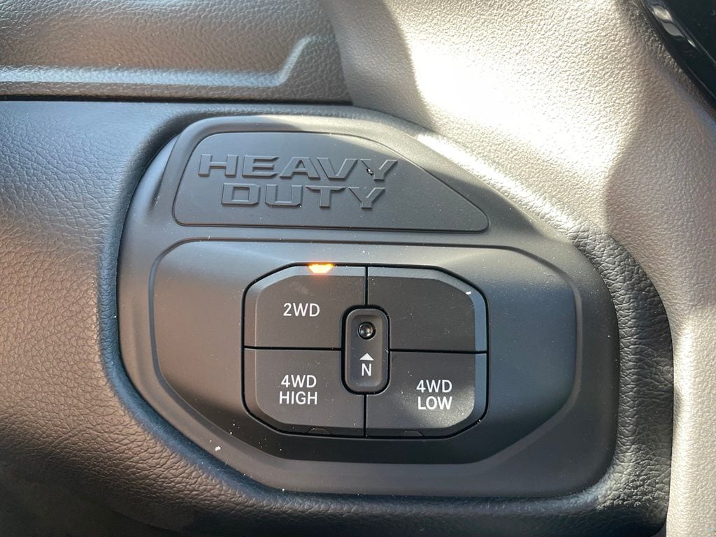2026 RAM 2500 Big Horn - Photo 16