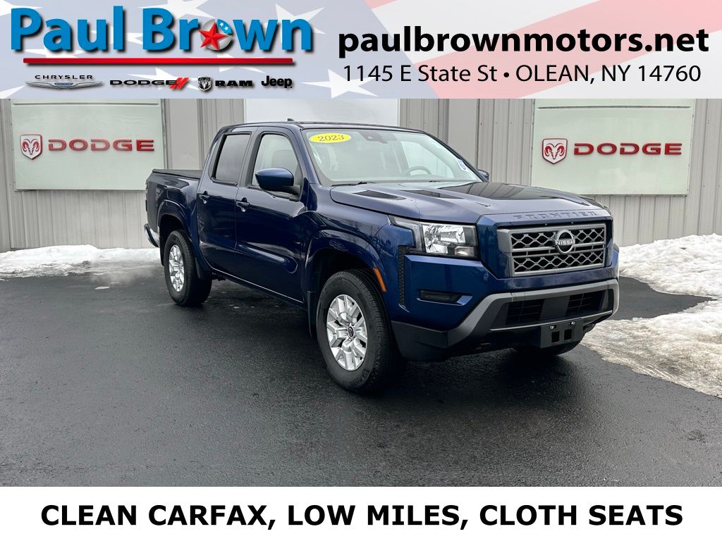2023 Nissan Frontier SV Crew Cab 4X4 SWB's photo