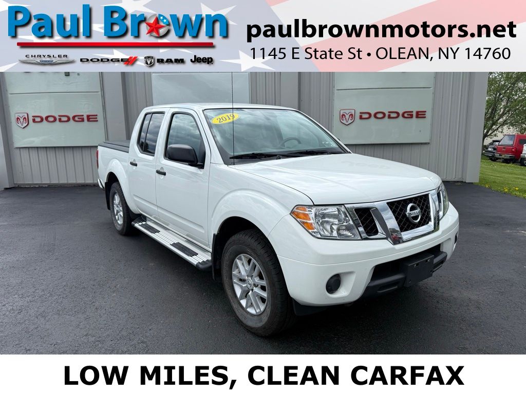 2019 Nissan Frontier 4.0 SV Crew Cab 4X4 AT SWB's photo