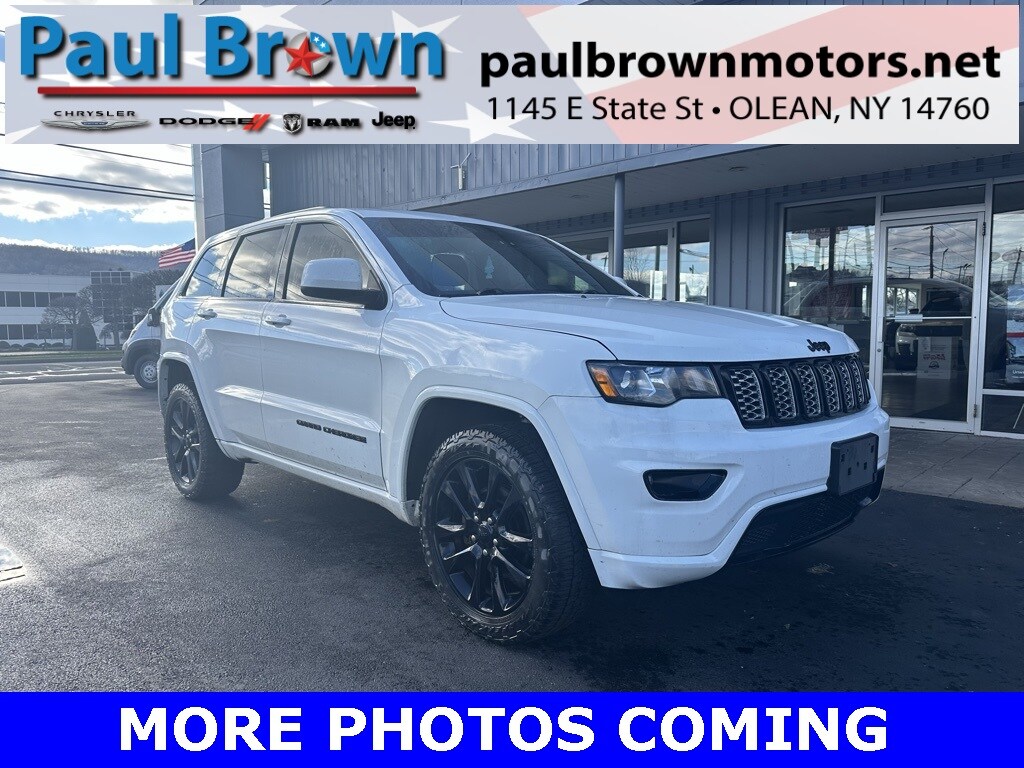 Used 2018 Jeep Grand Cherokee Laredo 4x4 SUV