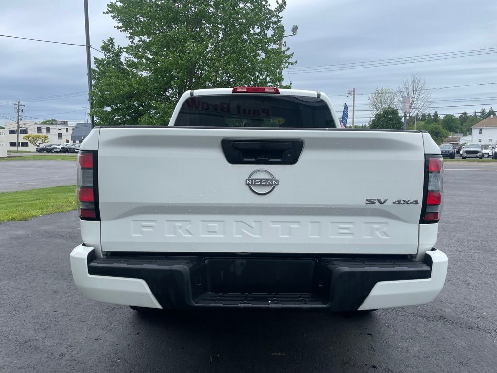 2024 Nissan Frontier SV - Photo 7
