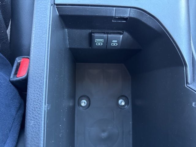 2024 Toyota Camry SE - Photo 23