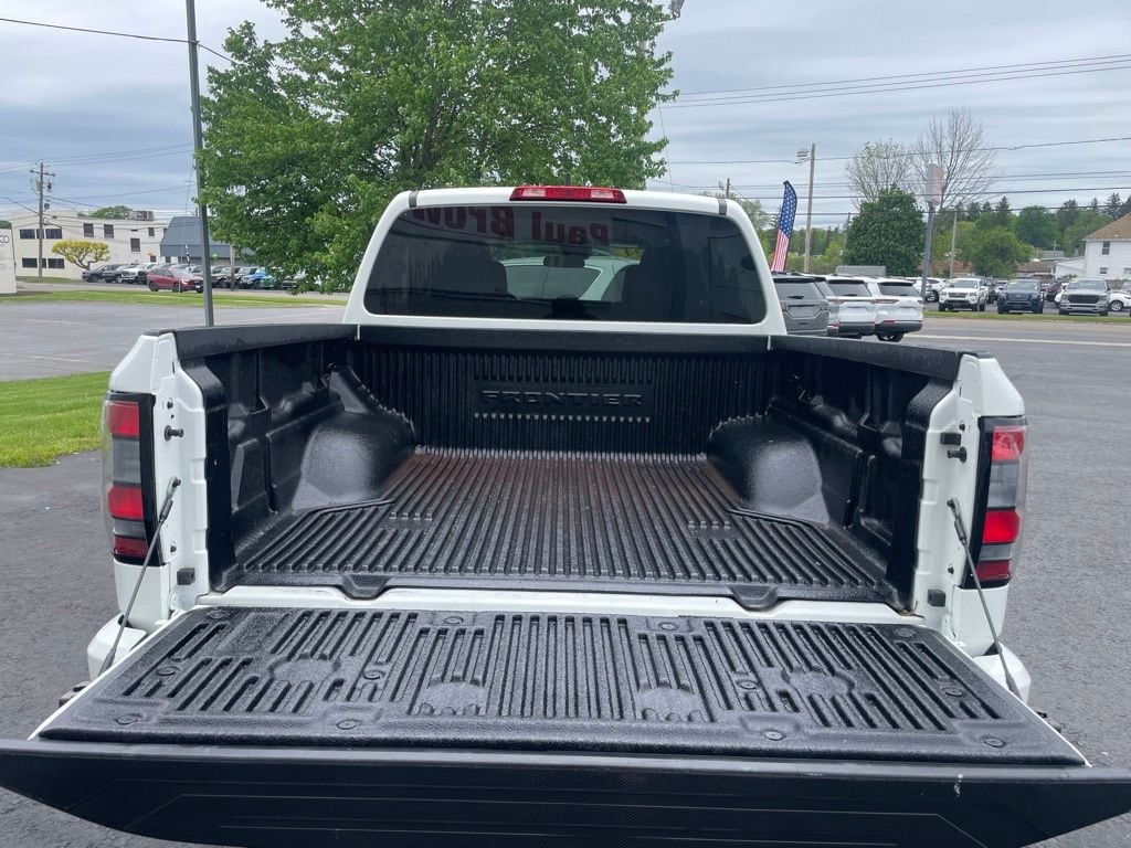 2024 Nissan Frontier SV - Photo 24
