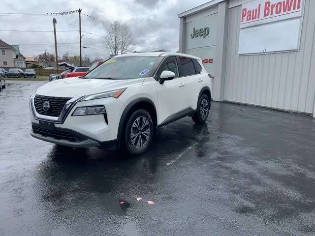 2023 Nissan Rogue SV photo 3