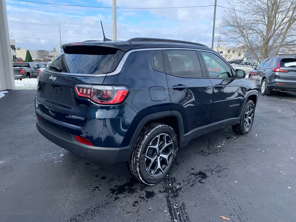 2026 Jeep Compass Limited - Photo 10