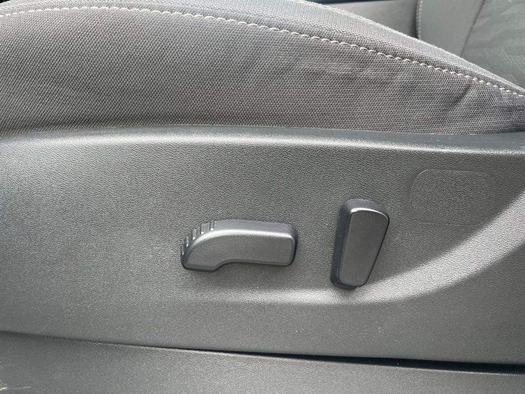 2024 Nissan Frontier SV - Photo 20