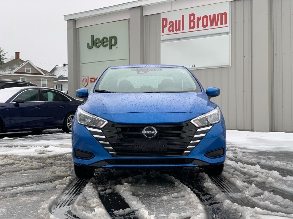 Used 2023 Nissan Versa 1.6 SV Sedan