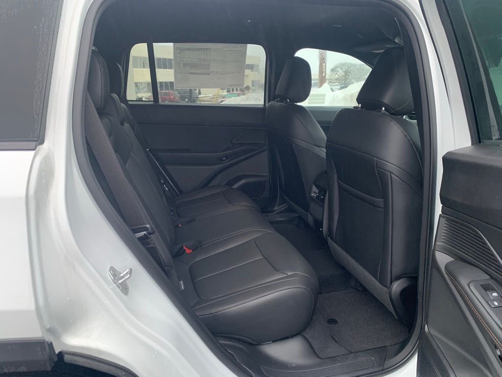 2026 Jeep Cherokee Limited - Photo 40