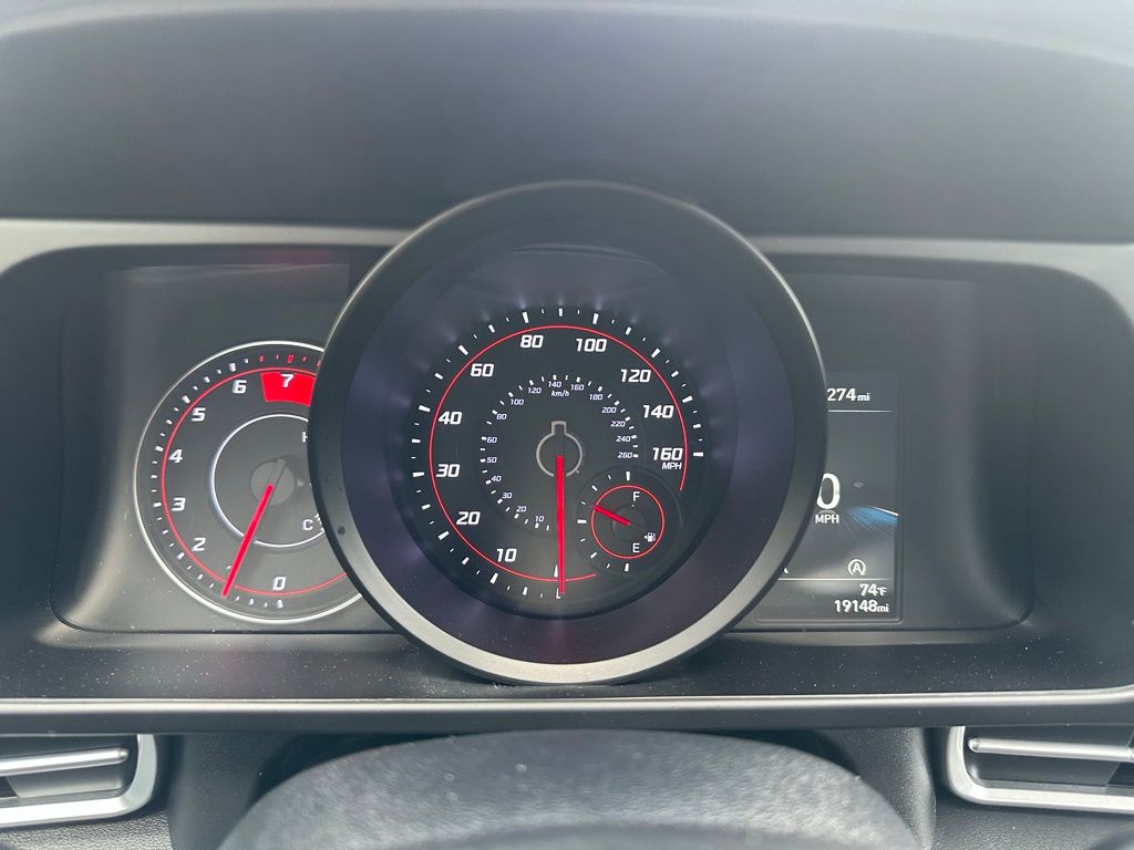 2023 Hyundai Elantra SE - Photo 10